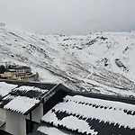 Skyfall 아파트 *